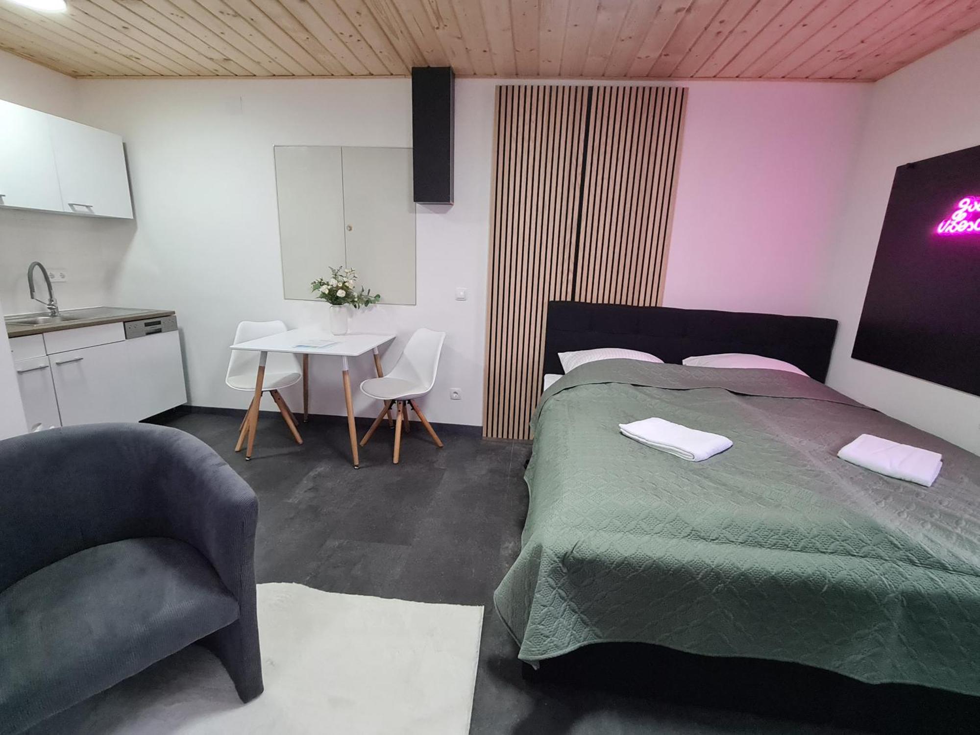 Theox No 11 Studio Apartment Fuer 2 Personen Heppenheim  Luaran gambar